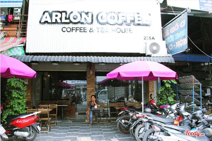 hcm-arlon-coffee-ca-phe-dep-yen-tinh-voi-menu-nuoc-hap-dan-1