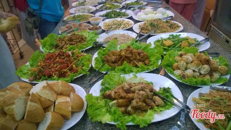 hcm-buffet-chay-ngon-voi-khong-gian-sang-trong-tai-sai-gon-9