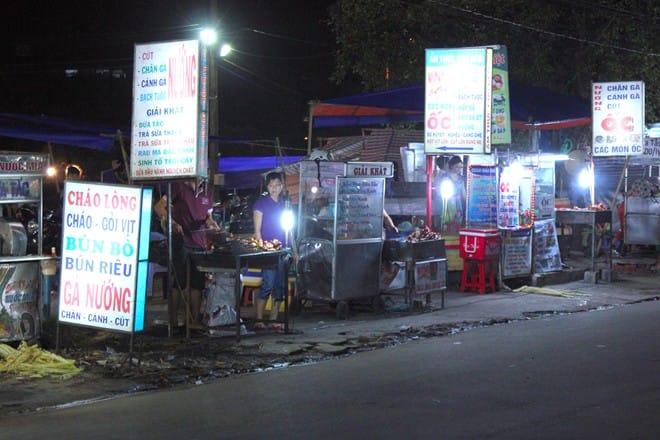 hcm-nhung-khu-am-thuc-cho-dem-khet-tieng-o-sai-gon-12