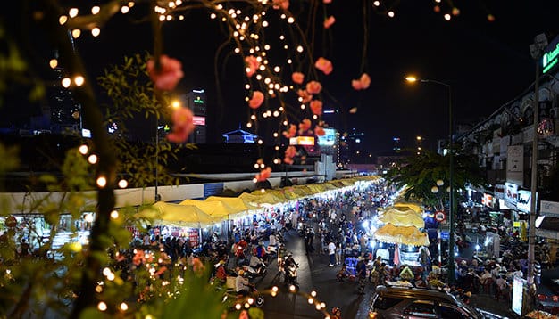 hcm-nhung-khu-am-thuc-cho-dem-khet-tieng-o-sai-gon-7